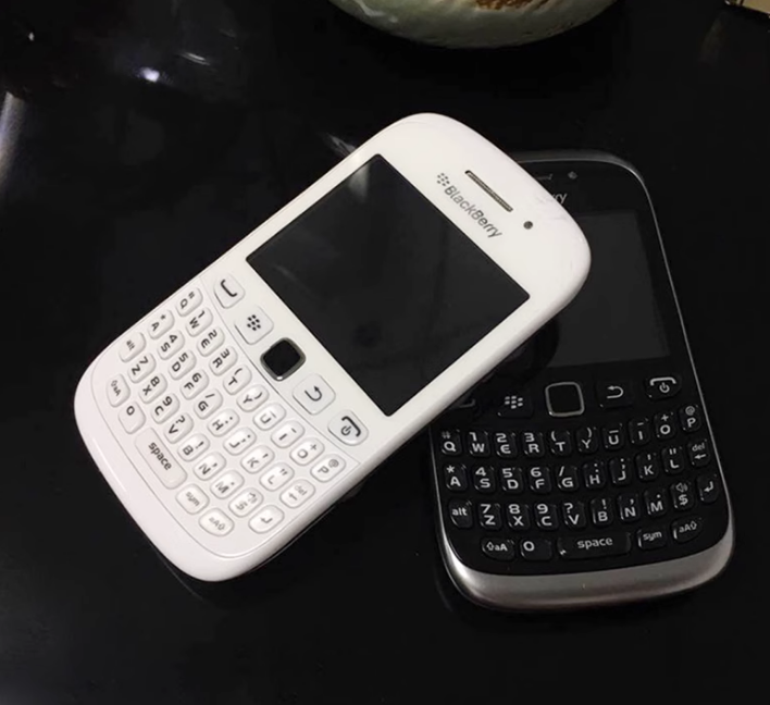 BlackBerry/黑莓 DTEK60全键盘9320可爱备